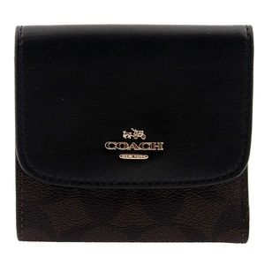 COACH NWT Small Wallet Signature Coated Canvas